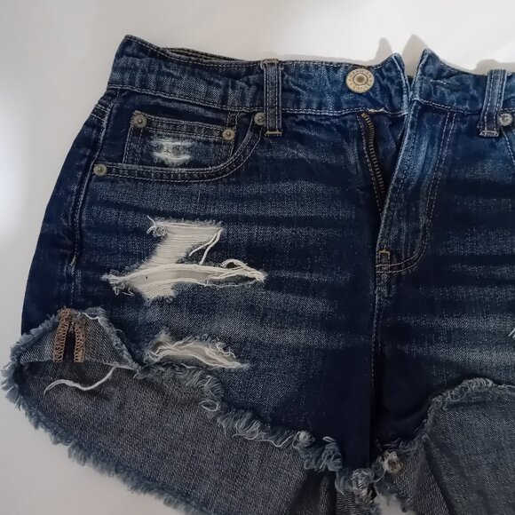 American Eagle Ripped Jean Shorts - Picture 3 of 8